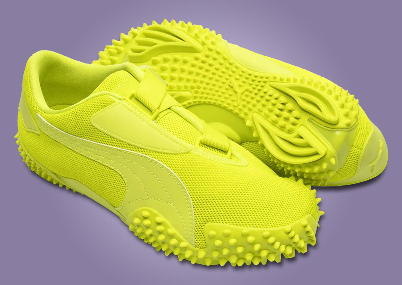 Puma Mostro Ecstasy Electric Lime Angle