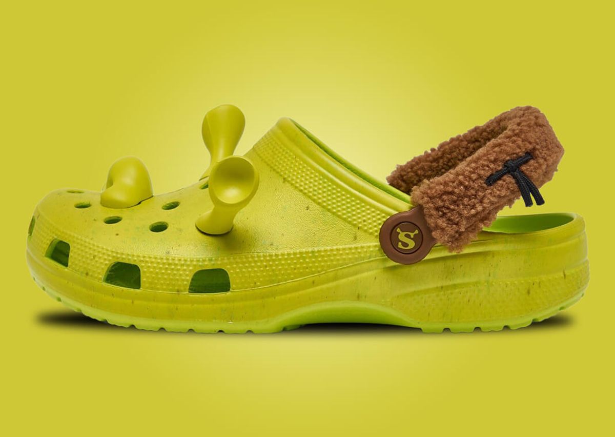 Official look at the upcoming Shrek x Crocs Classic Clogs releasing later  this month for $60 via Crocs.com and select retailers💚 - Cop🔥 or…