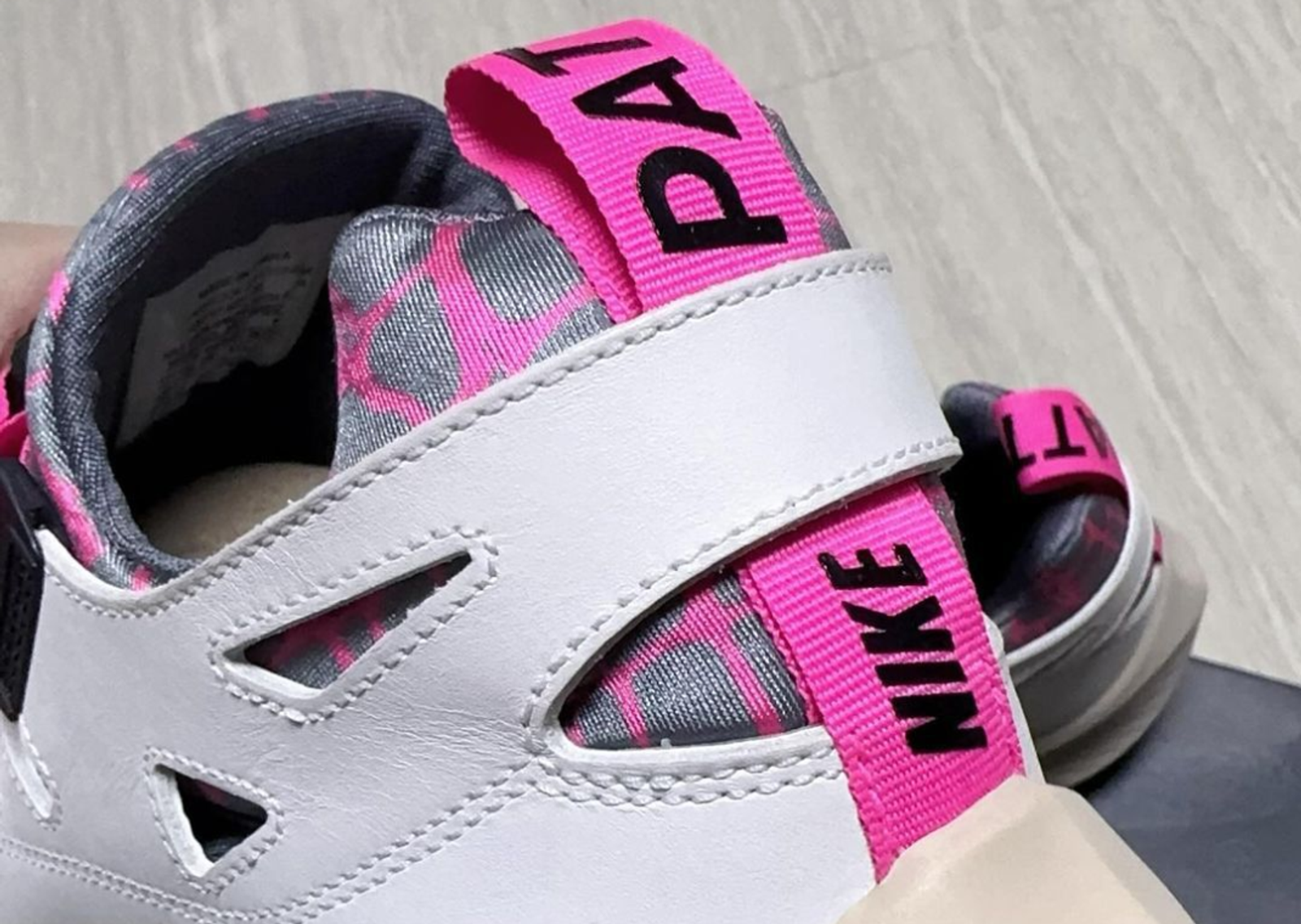 Patta x Nike Air Huarache 20Y24 White Heel