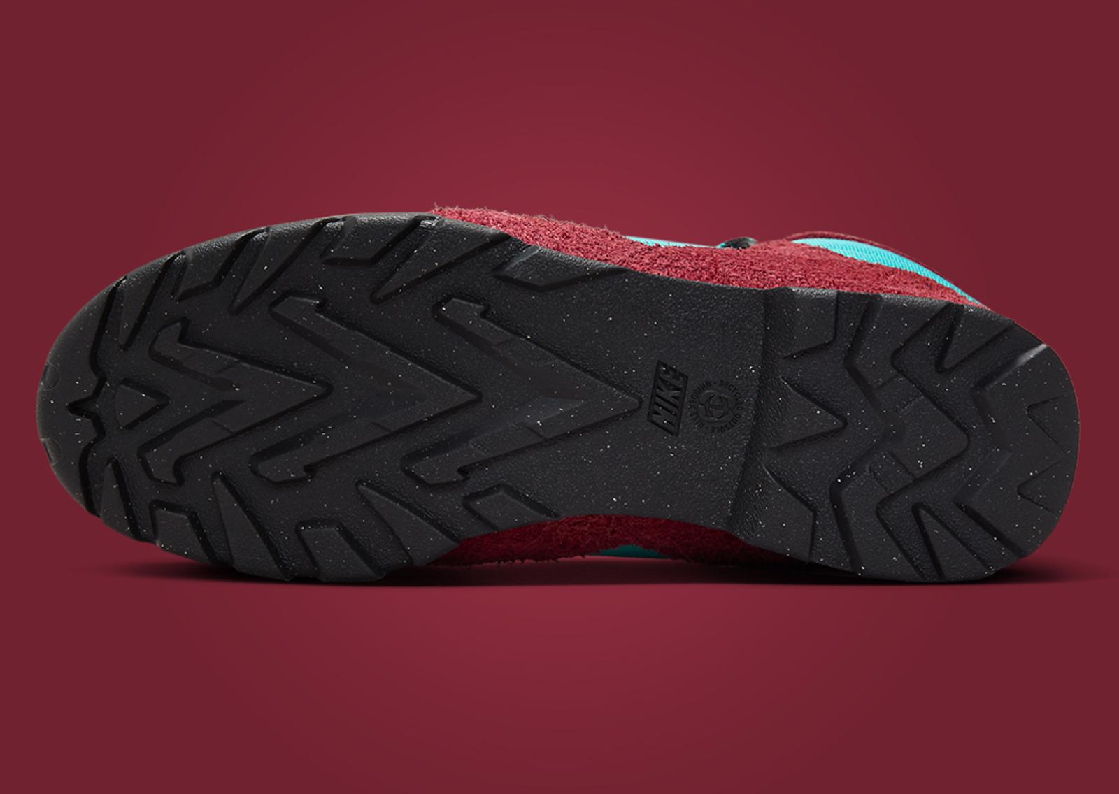 Nike ACG Torre Mid Team Red Dusty Cactus Outsole