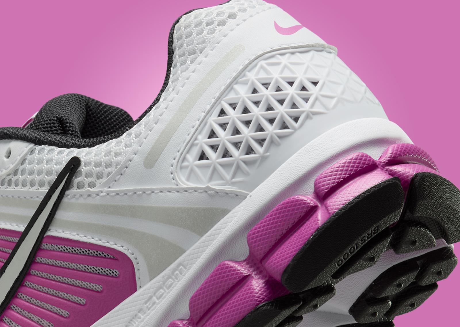 Nike Zoom Vomero 5 White Hot Fuchsia (W) Heel Detail