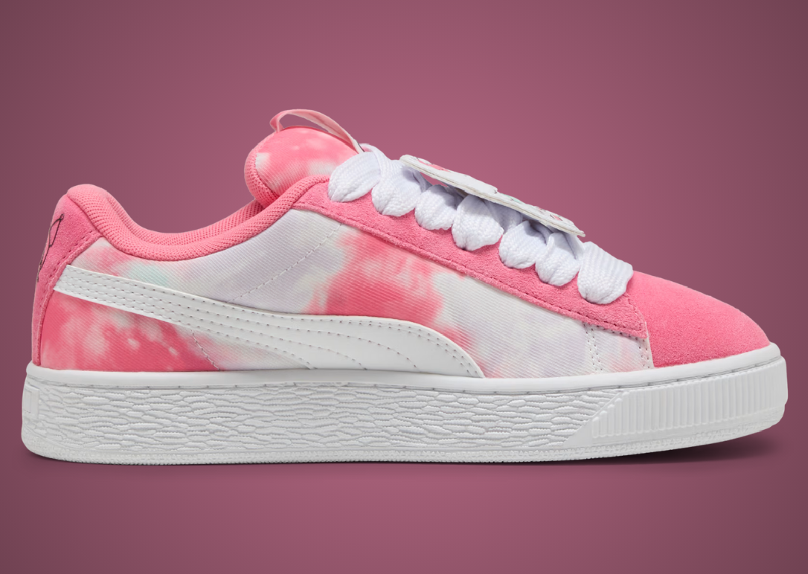 Hello Kitty x Puma Suede XL (GS) Medial