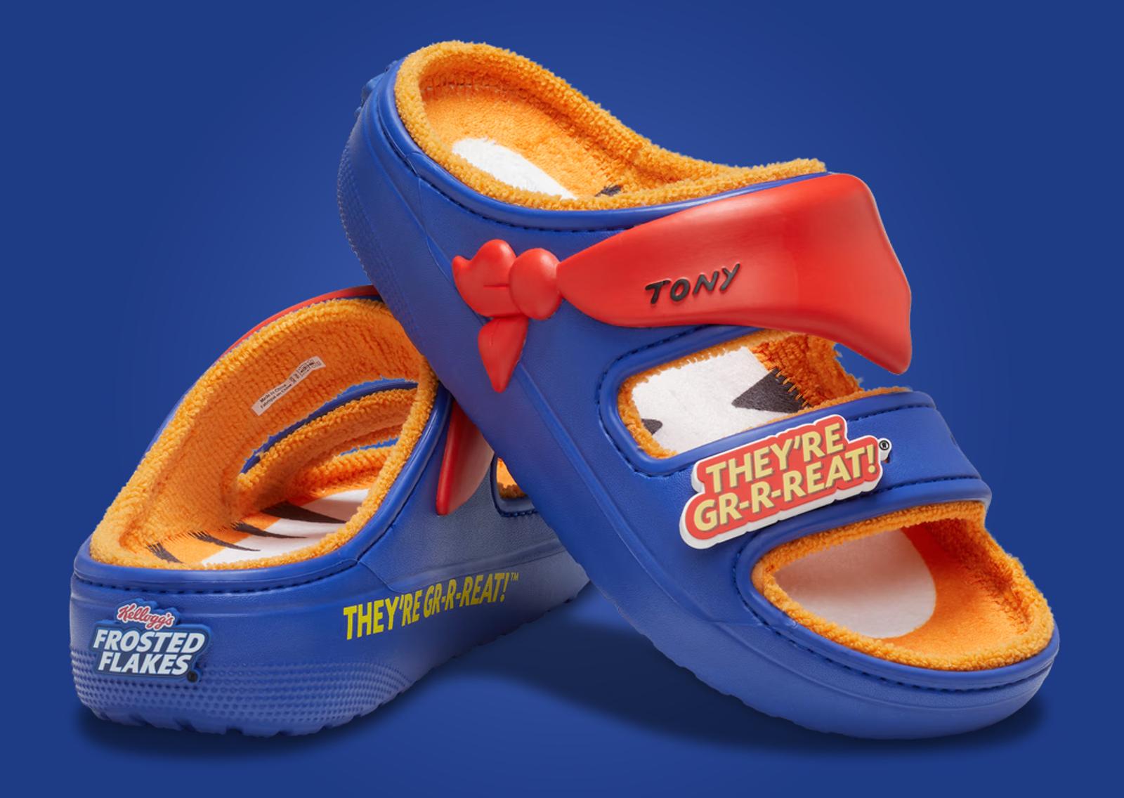 Frosted Flakes x Crocs Cozzzy Sandal Angle