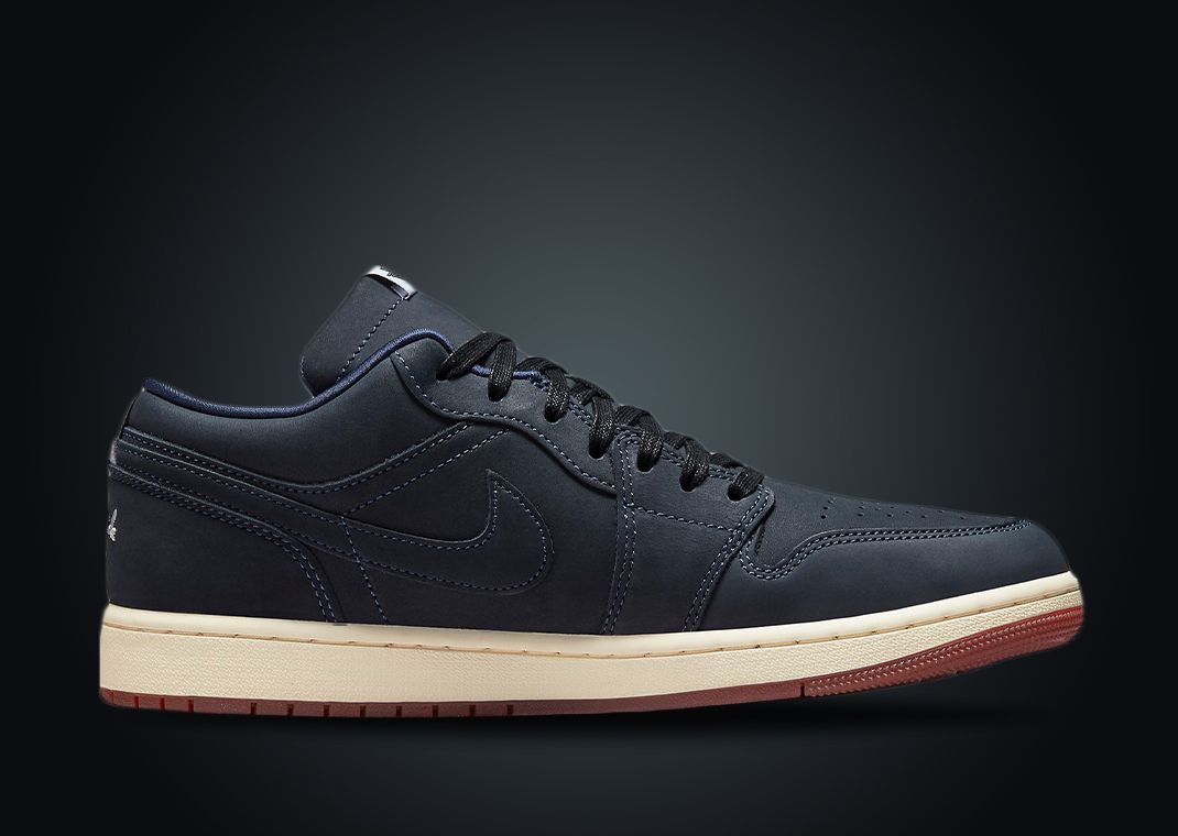 【新品】EASTSIDE GOLF JORDAN　フーディー　Lサイズ　ブラック 新品【貴重】EASTSIDE GOLF JORDAN フーディー L ブラック