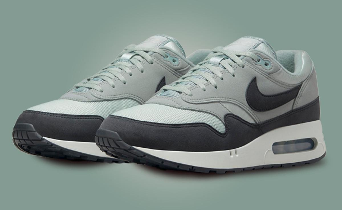 The Nike Air Max ‘86 OG Light Silver Anthracite Keeps Things Neutral