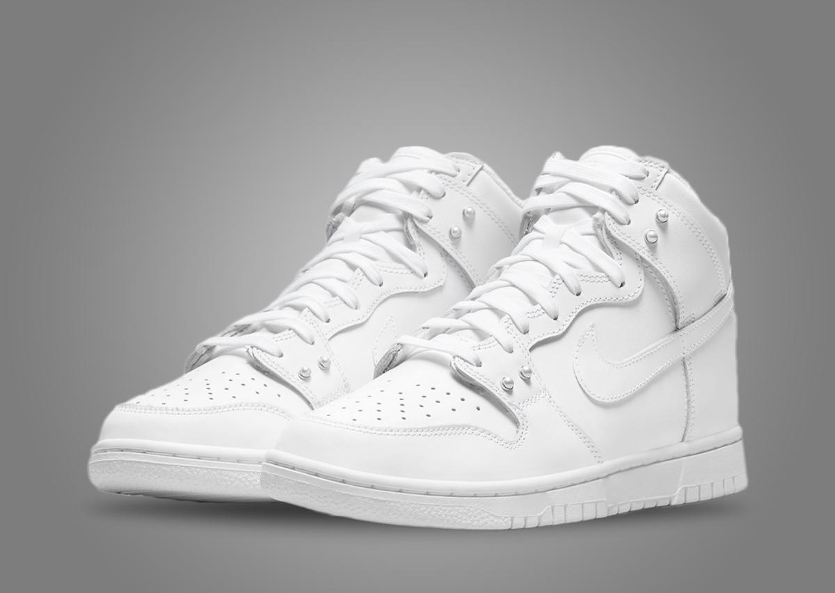Nike Dunk High "Pearls" White (W)