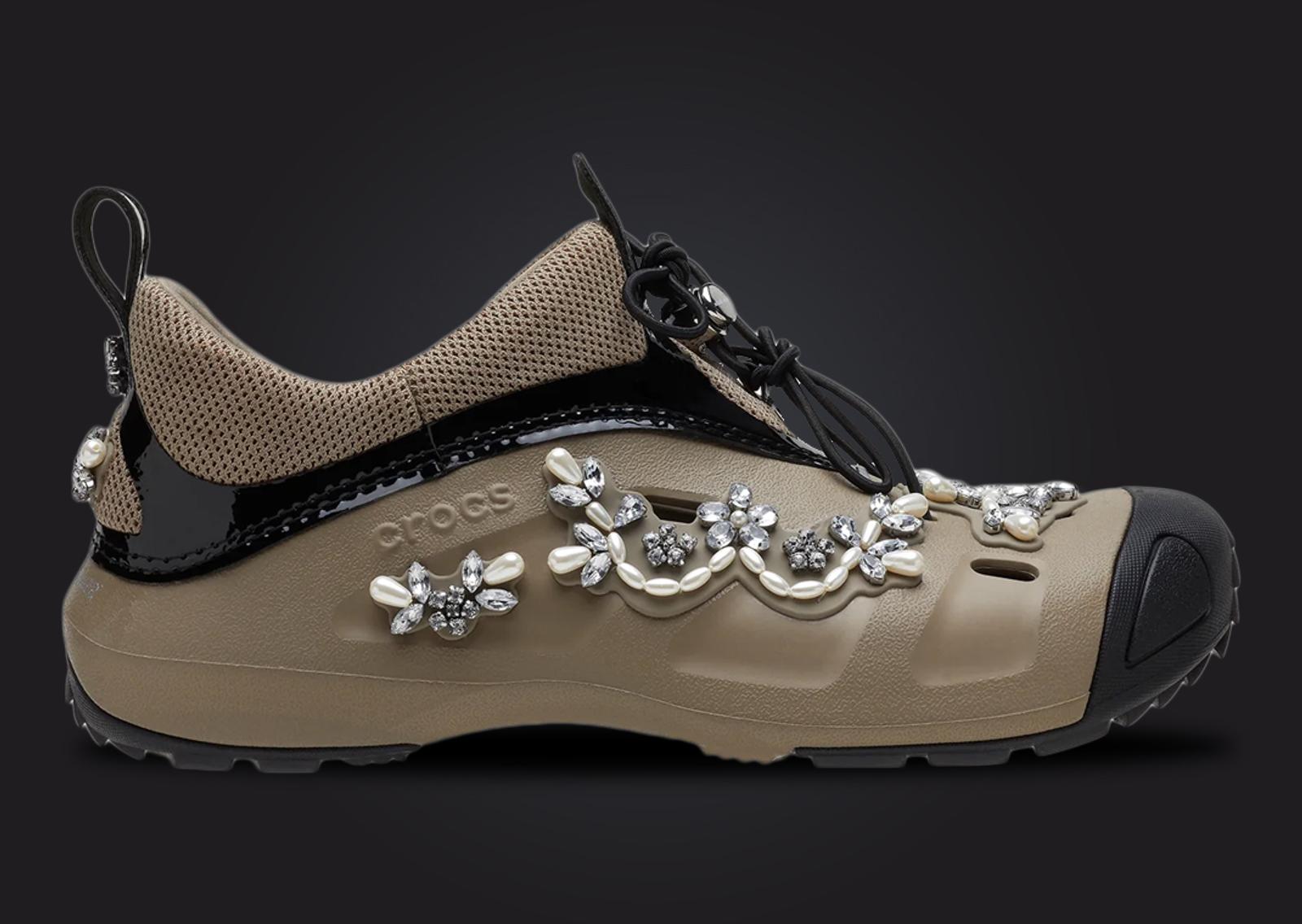 Simone Rocha x Crocs Quick Trail Khaki Lateral