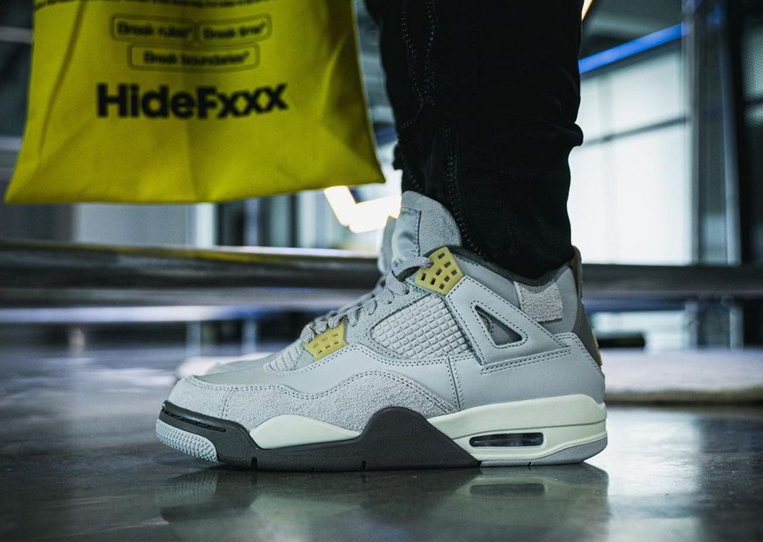 yellow and gray retro 4