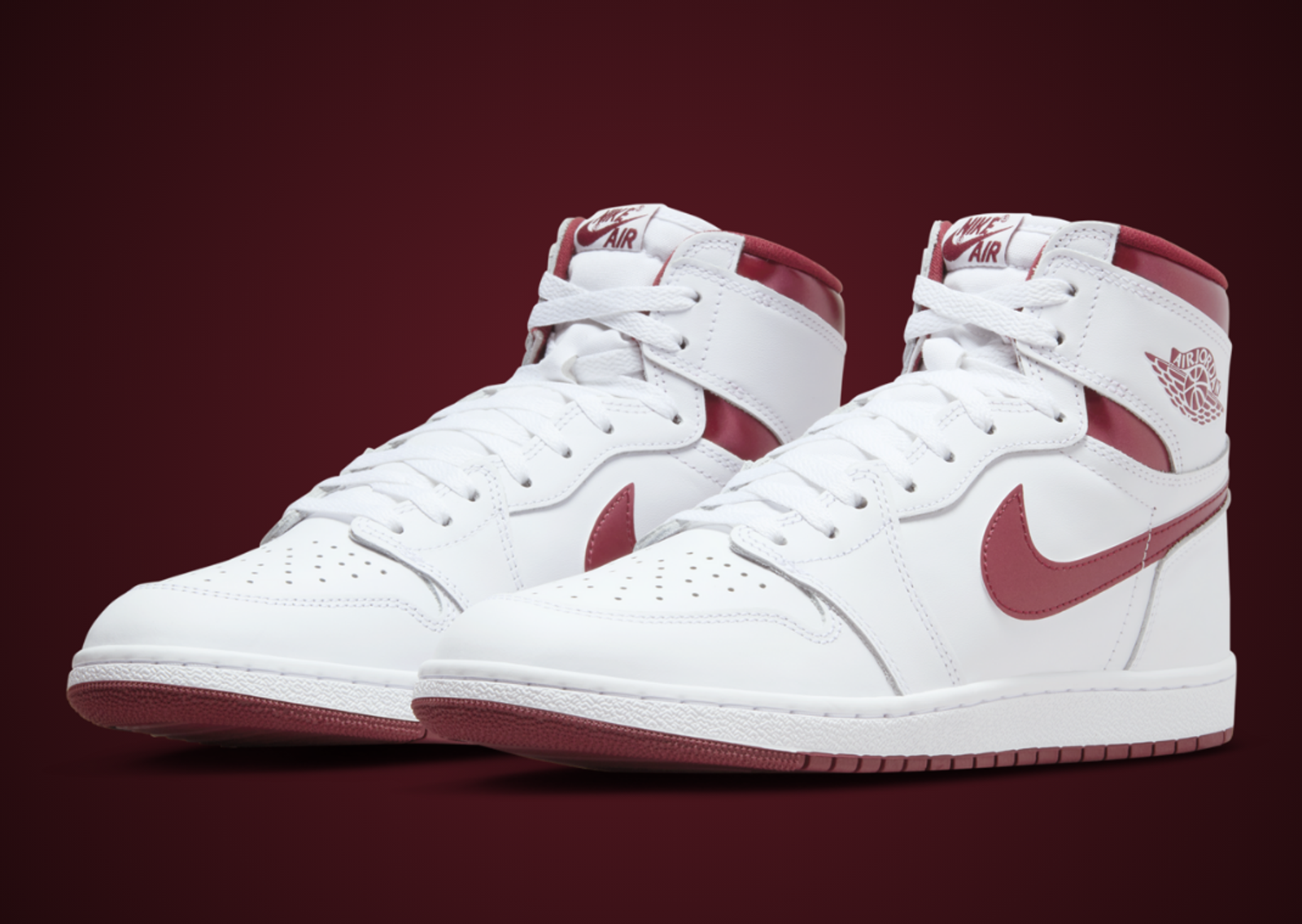 Air Jordan 1 High 85 Metallic Burgundy Angle