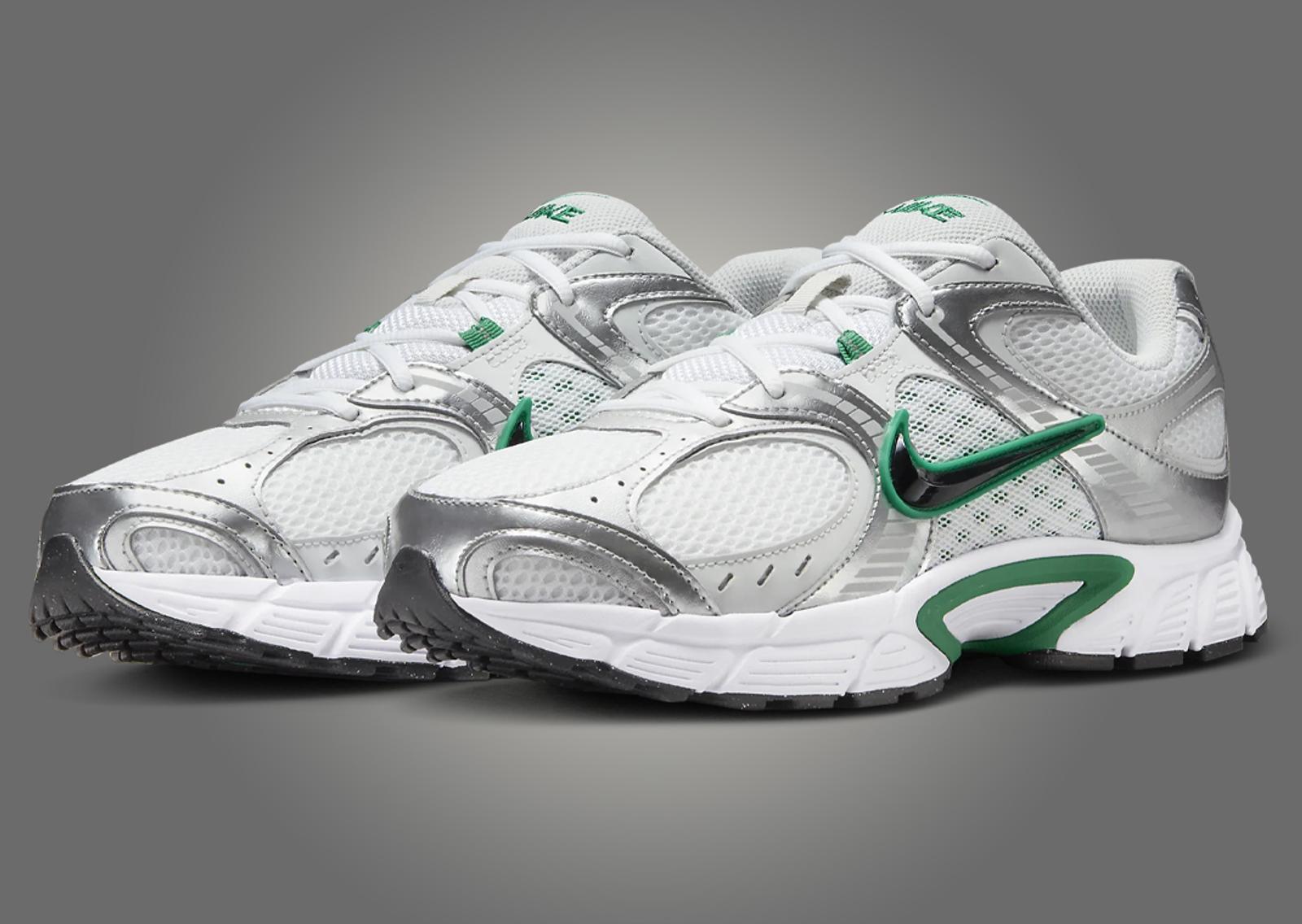 Nike V5 RNR White Malachite Angle