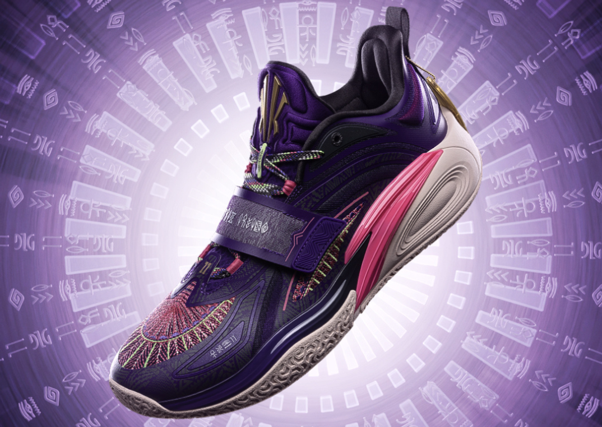 Kyrie irving thanos sales shoes