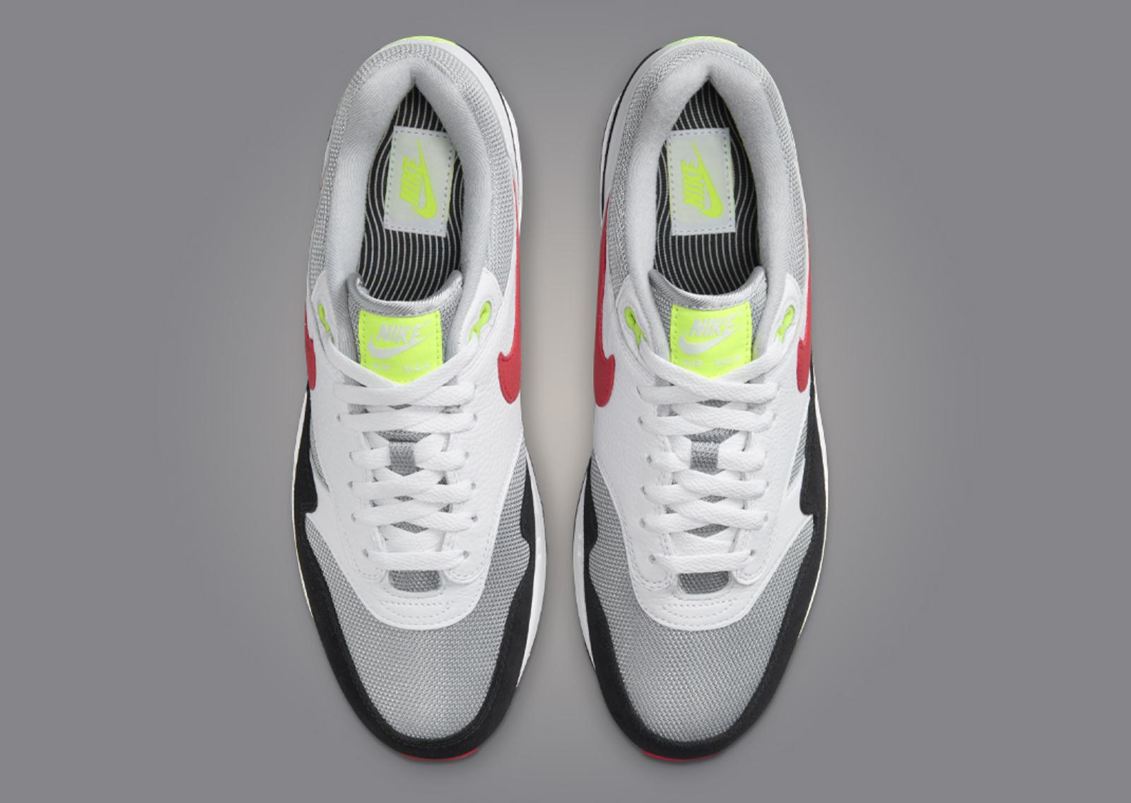 Nike Air Max 1 Chili Volt Top