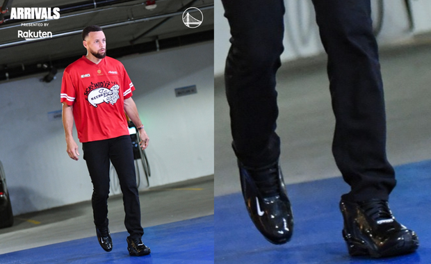 Steph Curry Wears Nike Zoom Hyperflight Black