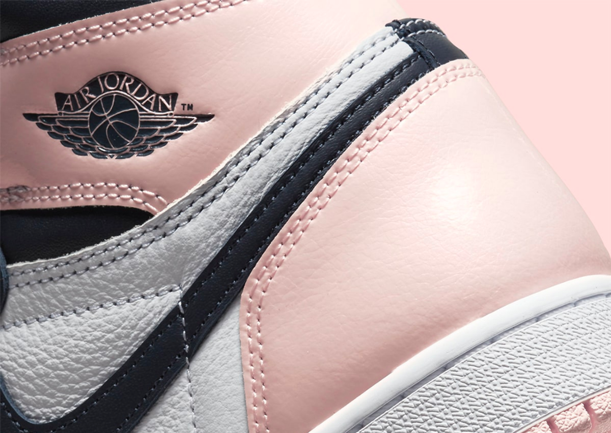 bubblegum jordan 1's