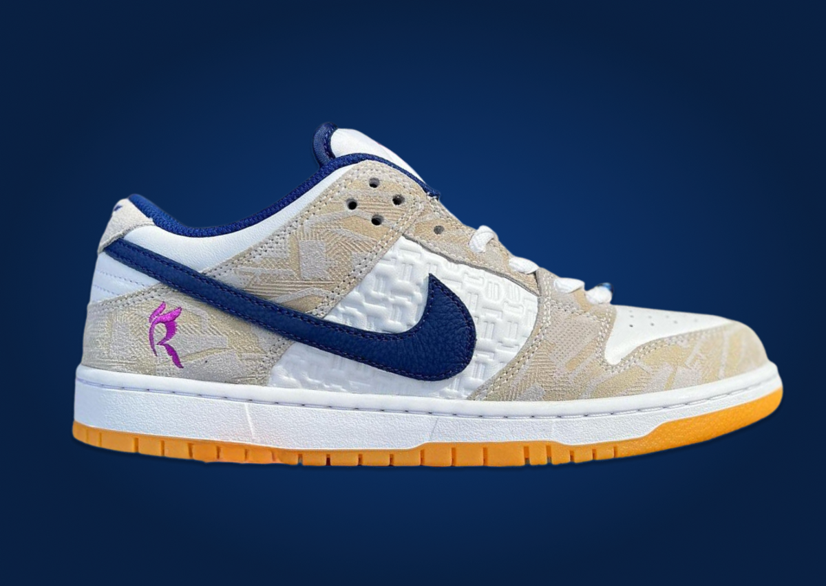 Rayssa Leal x Nike SB Dunk Low Lateral Side Right Sneaker