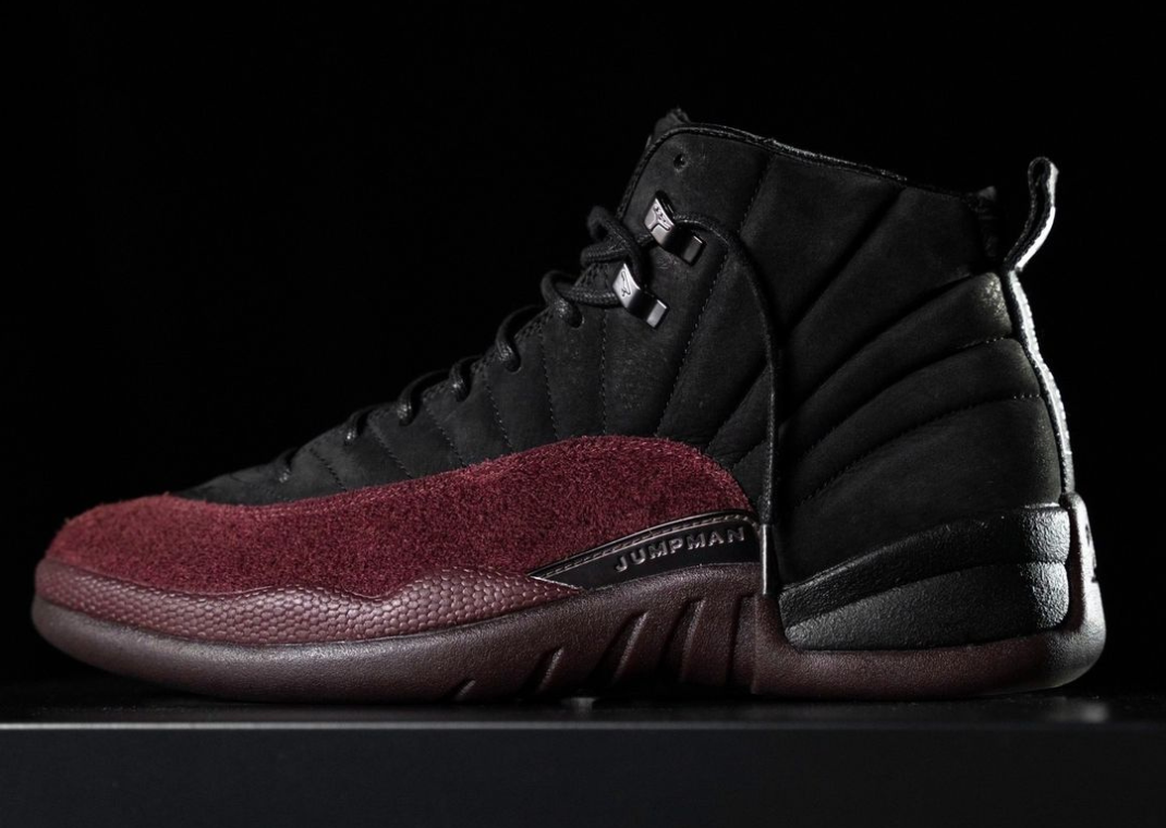 Burgundy hot sale 12s jordans