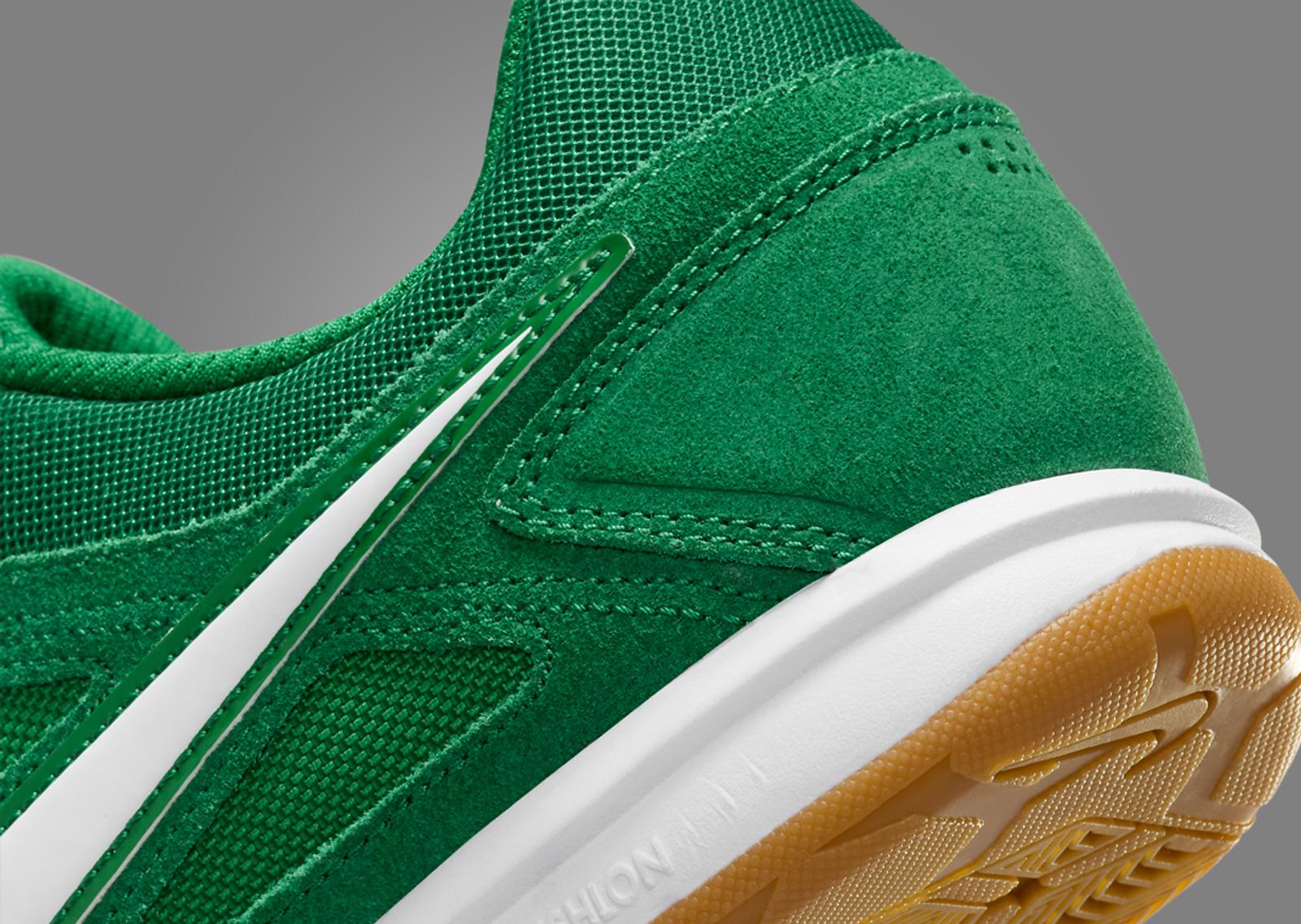 Nike Gato Pine Green White Gum Heel Detail