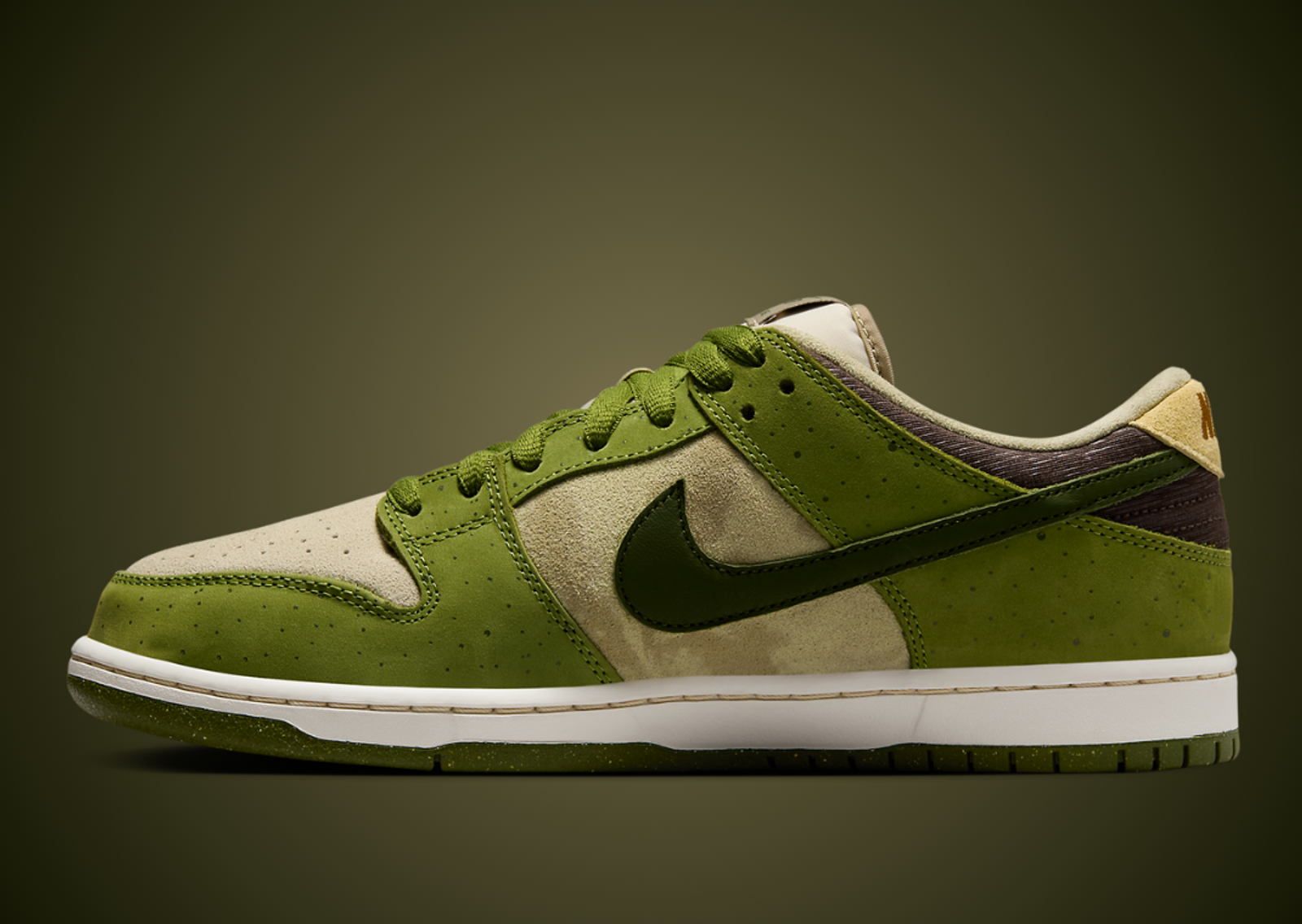 Yuto Horigome x Nike SB Dunk Low Asparagus Medial