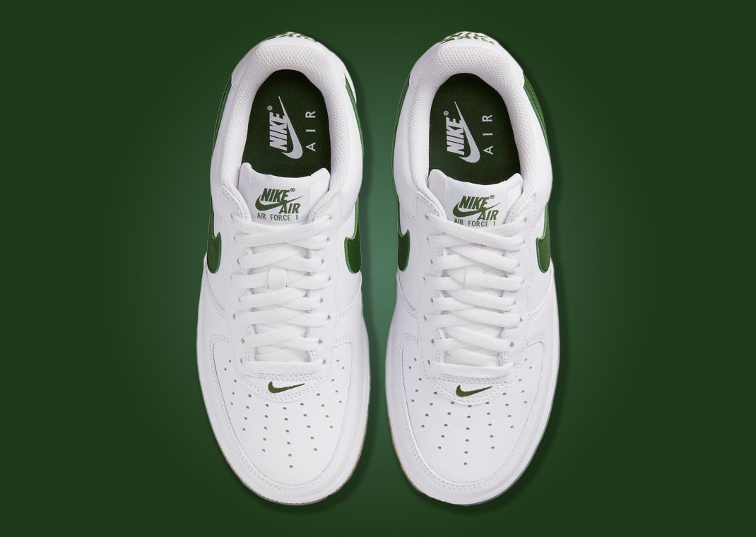 Enamel Green Highlights This Nike Air Force 1 •