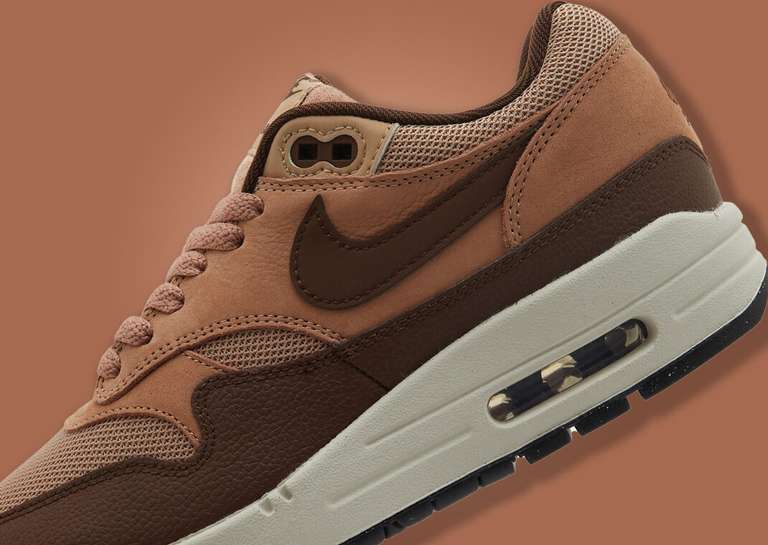 Nike Air Max 1 Cacao Wow Dusted Clay Side Detail