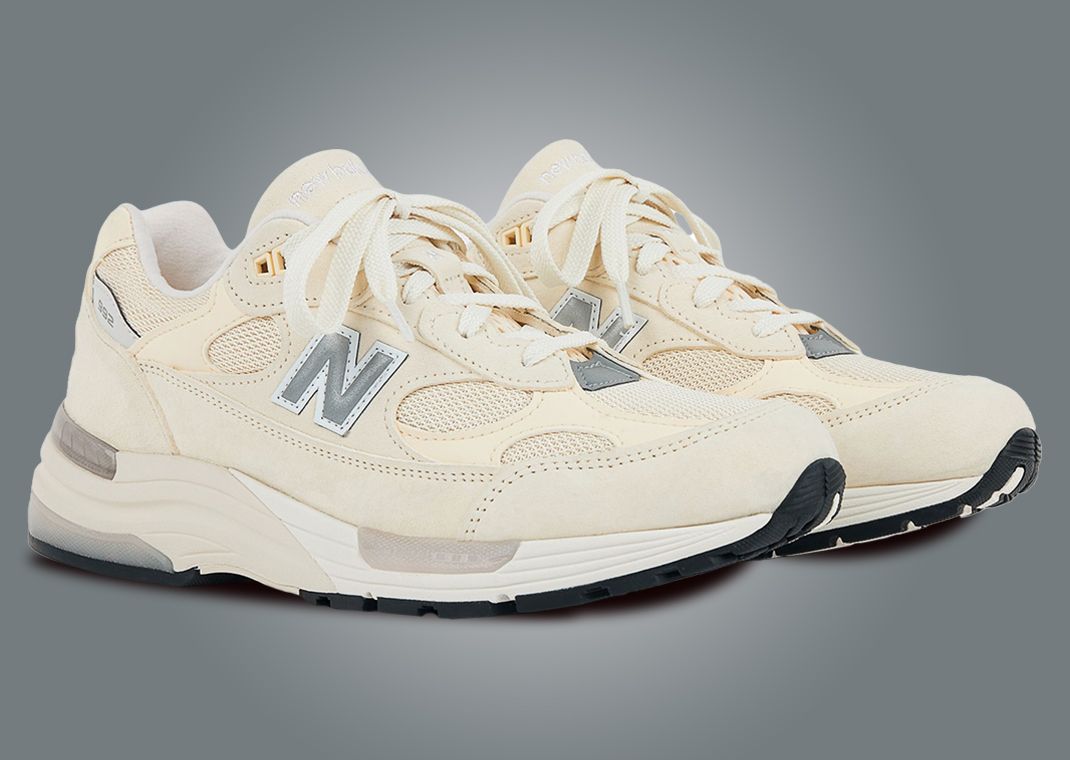 The New Balance 992 Made in USA Calcium Raw Cashew Releases