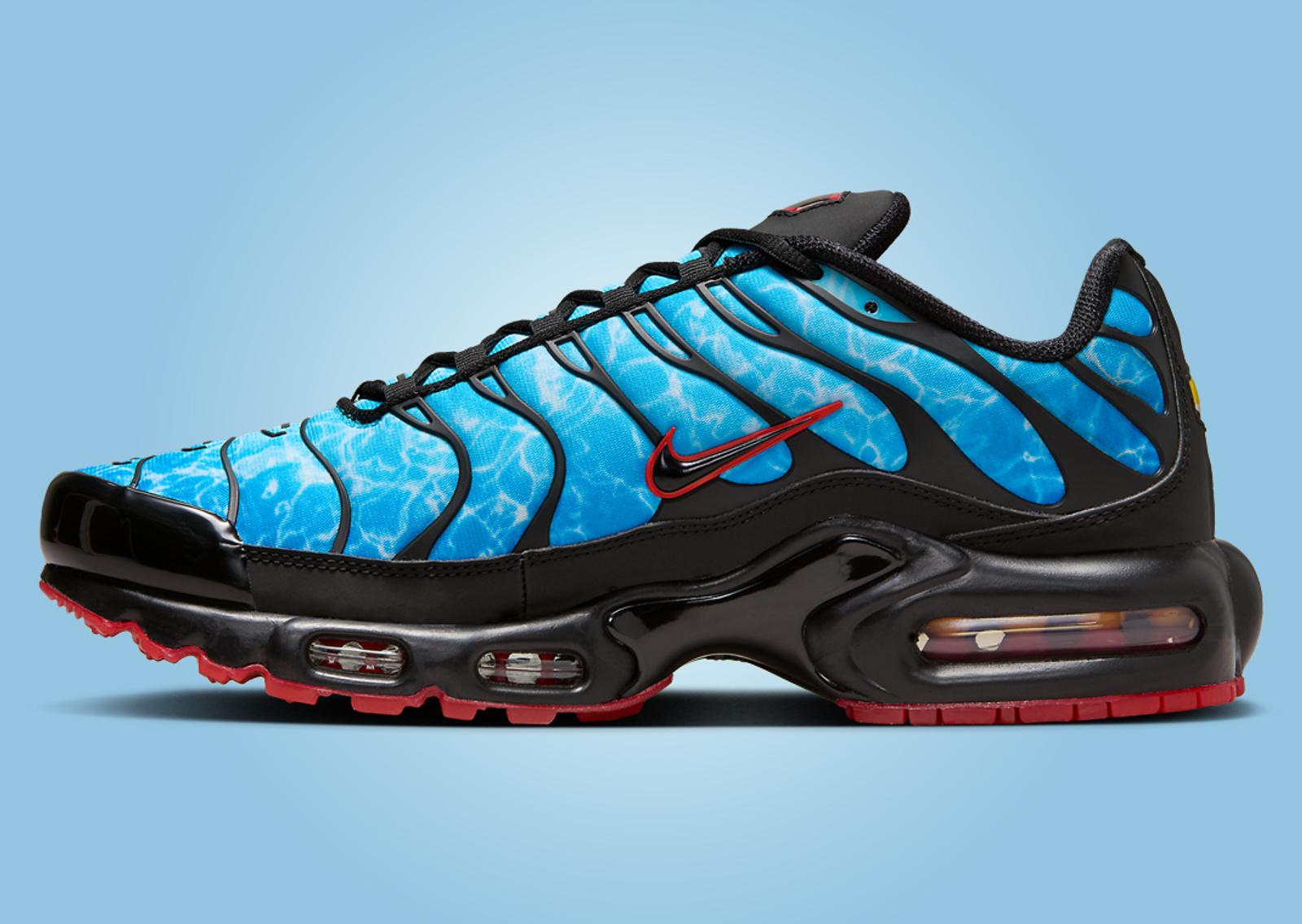 Nike Air Max Plus Shark Attack Medial