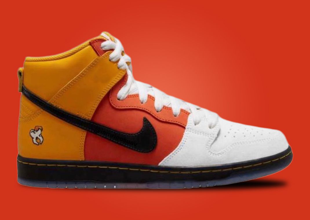 MasterChefIan on X: WORLDS FIRST LOOK Supreme x Nike SB Dunk High