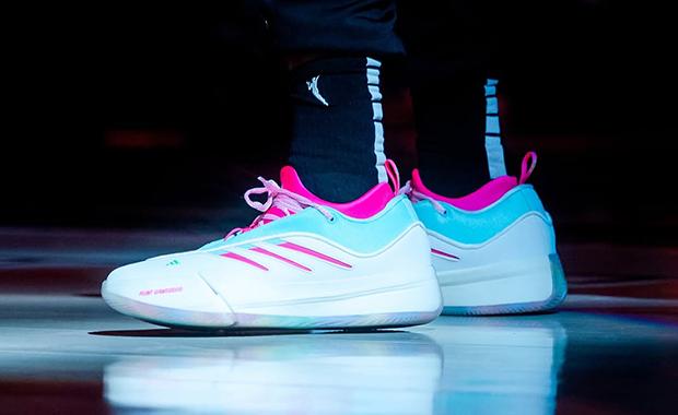 Chelsea Gray adidas Dame 9 Point Gawd PE