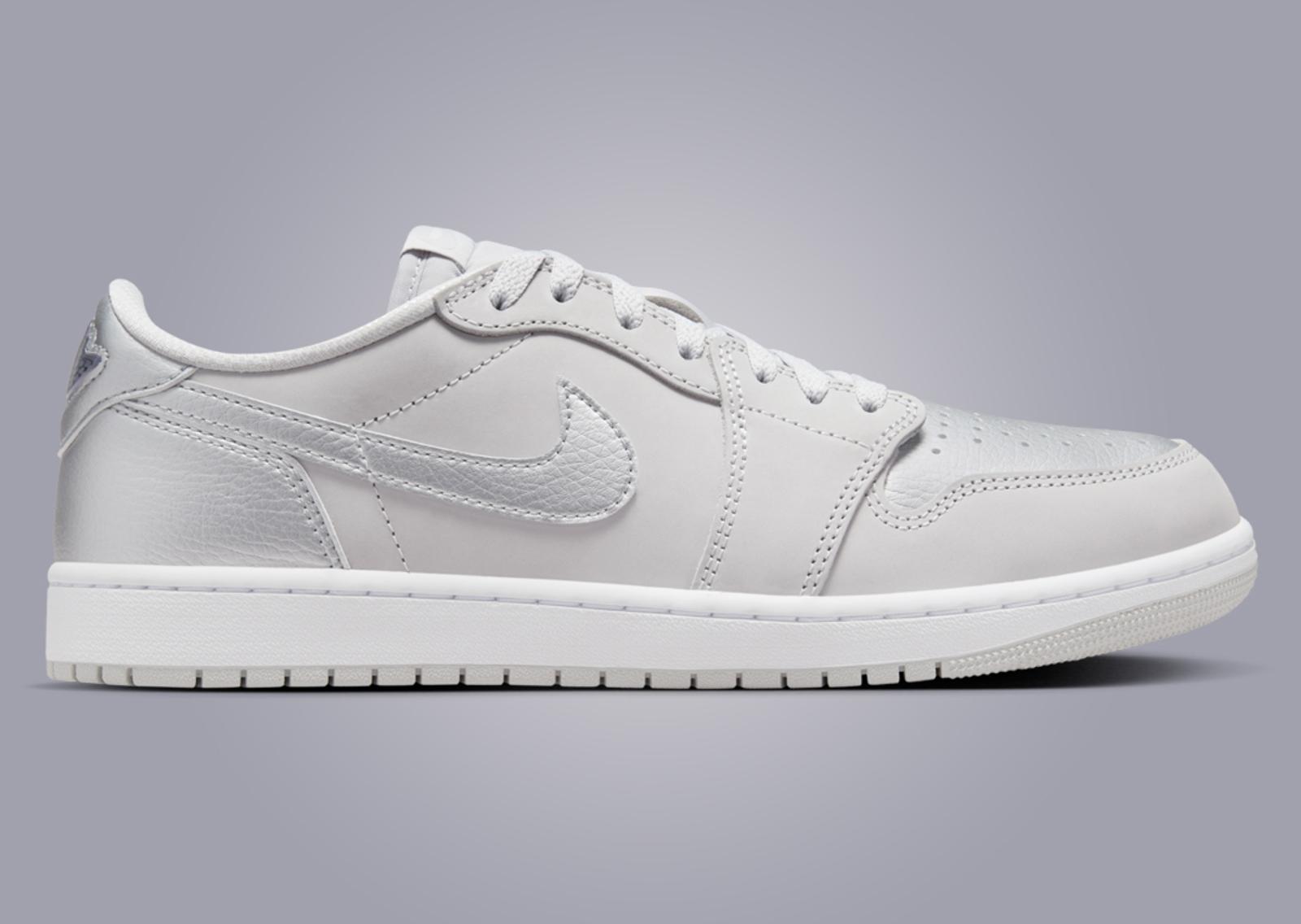 Air Jordan 1 Retro Low OG Silver Lateral