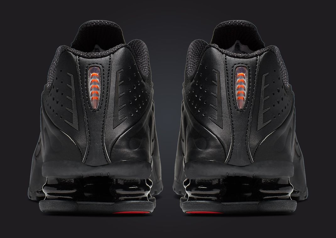 Nike ★ (W) Shox R4 Black 2024 nike-shox-r4-triple-black-w-