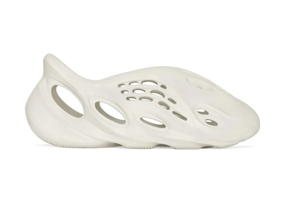 Yeezy foam best sale runners 2020
