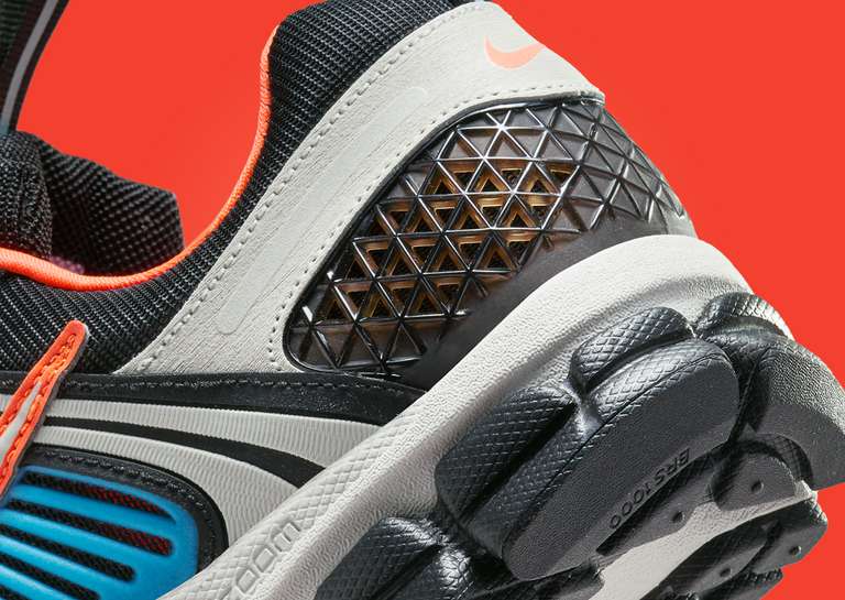 Nike Zoom Vomero 5 Blue Gaze Total Orange (W) Heel Detail