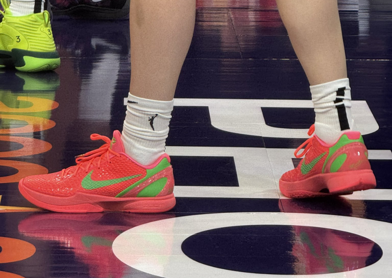 Nike Kobe 6 Protro WNBA All-Star PE Angle