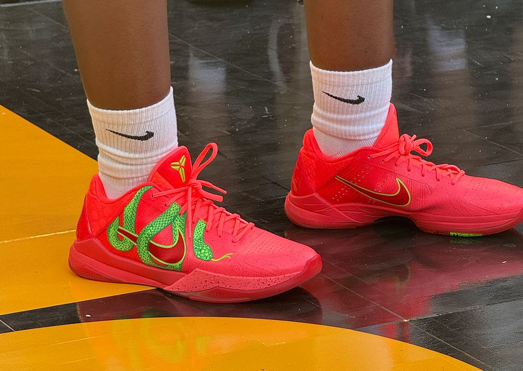 Nike KOBE Mamba League Invitational Lサイズ Nike Expands Kobe 5 Year of the Snake Pack with Mamba