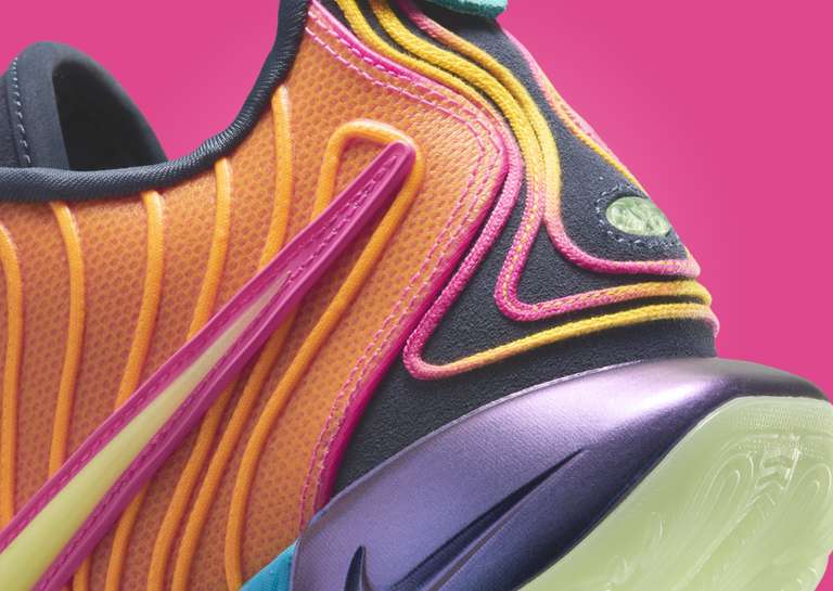 Nike LeBron 21 Optimistic Heel Detail