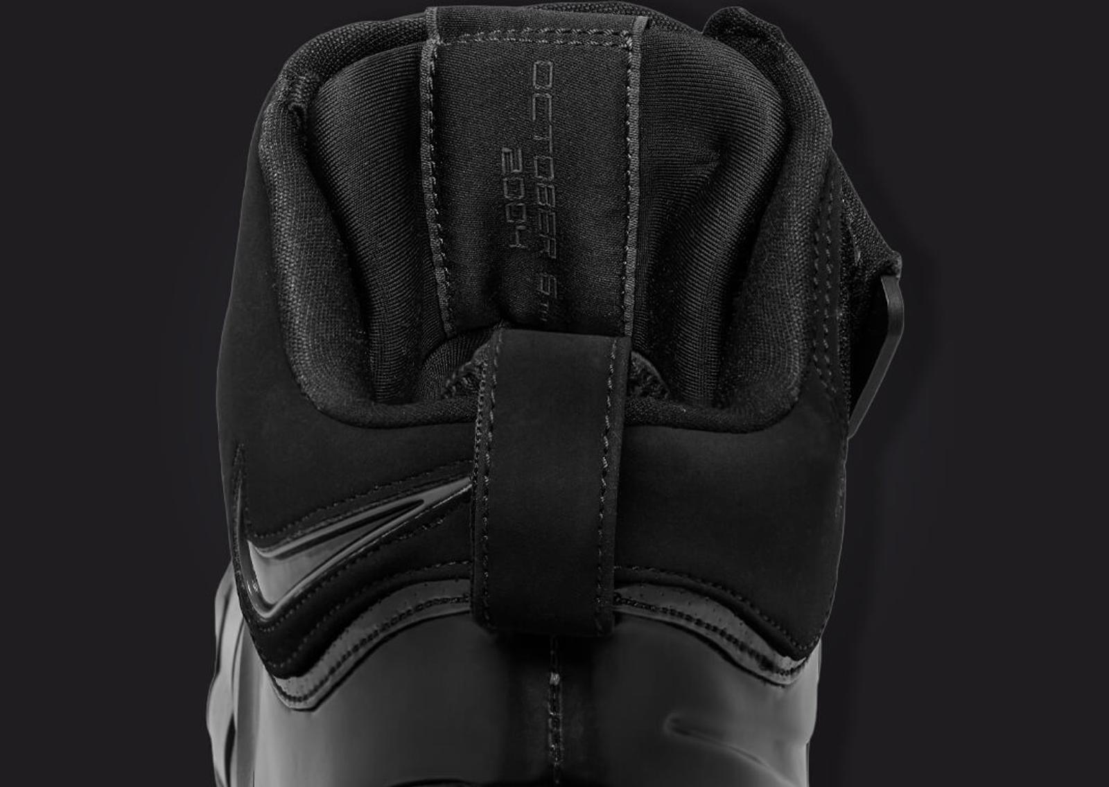 Nike Zoom LeBron 4 Black Anthracite Inside Tongue