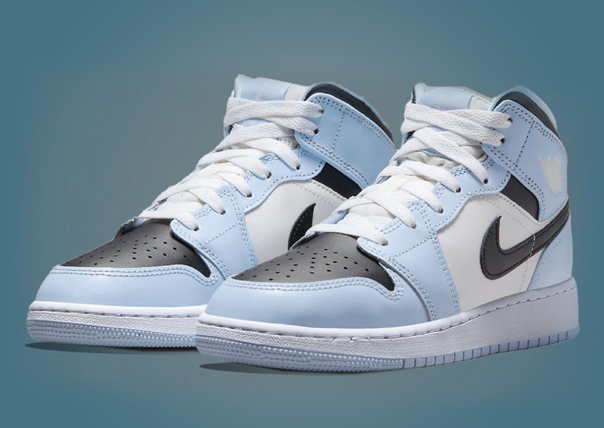 Jordan 1 ice blue patent leather Clearance
