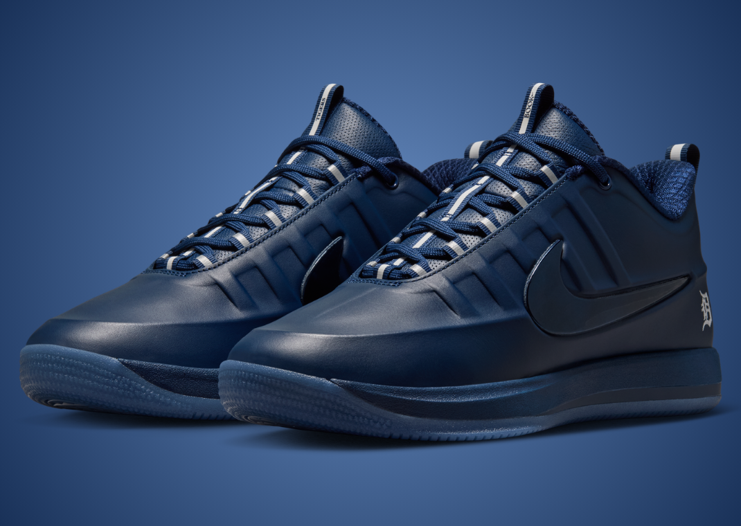 バスケ用バッグ nike book2 detroit navy D2roit: Check Out Official Images of the Nike Book 2 SE Detroit