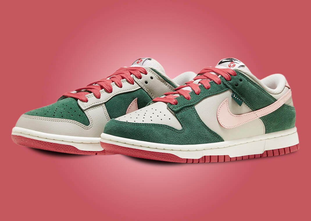 Mint and clearance red nike dunks