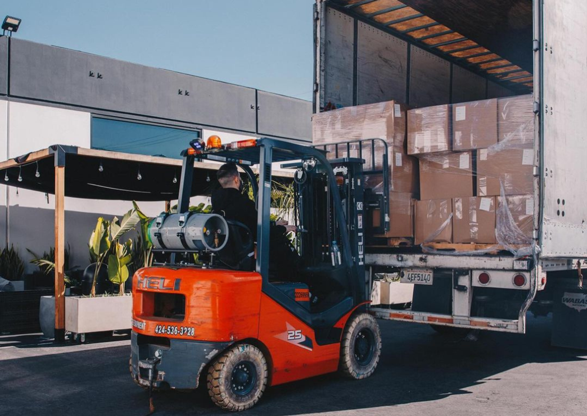 Urban necessities best sale fake yeezy