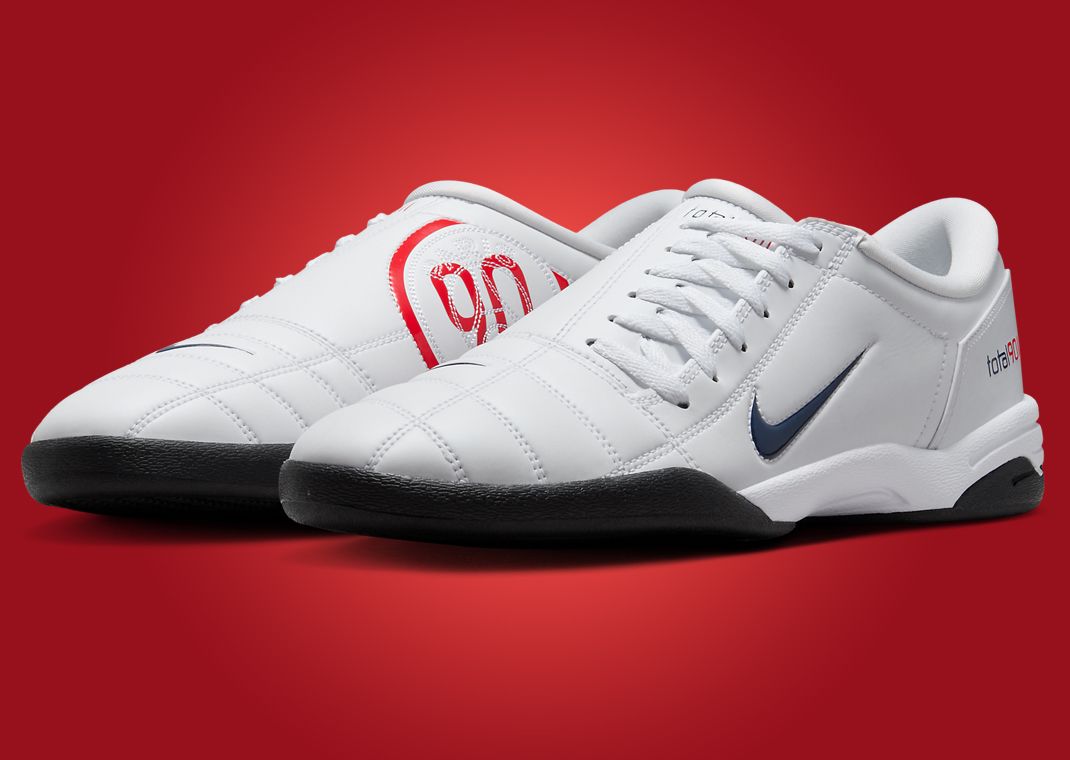 The PSG x Nike Total 90 III Releases August 2025