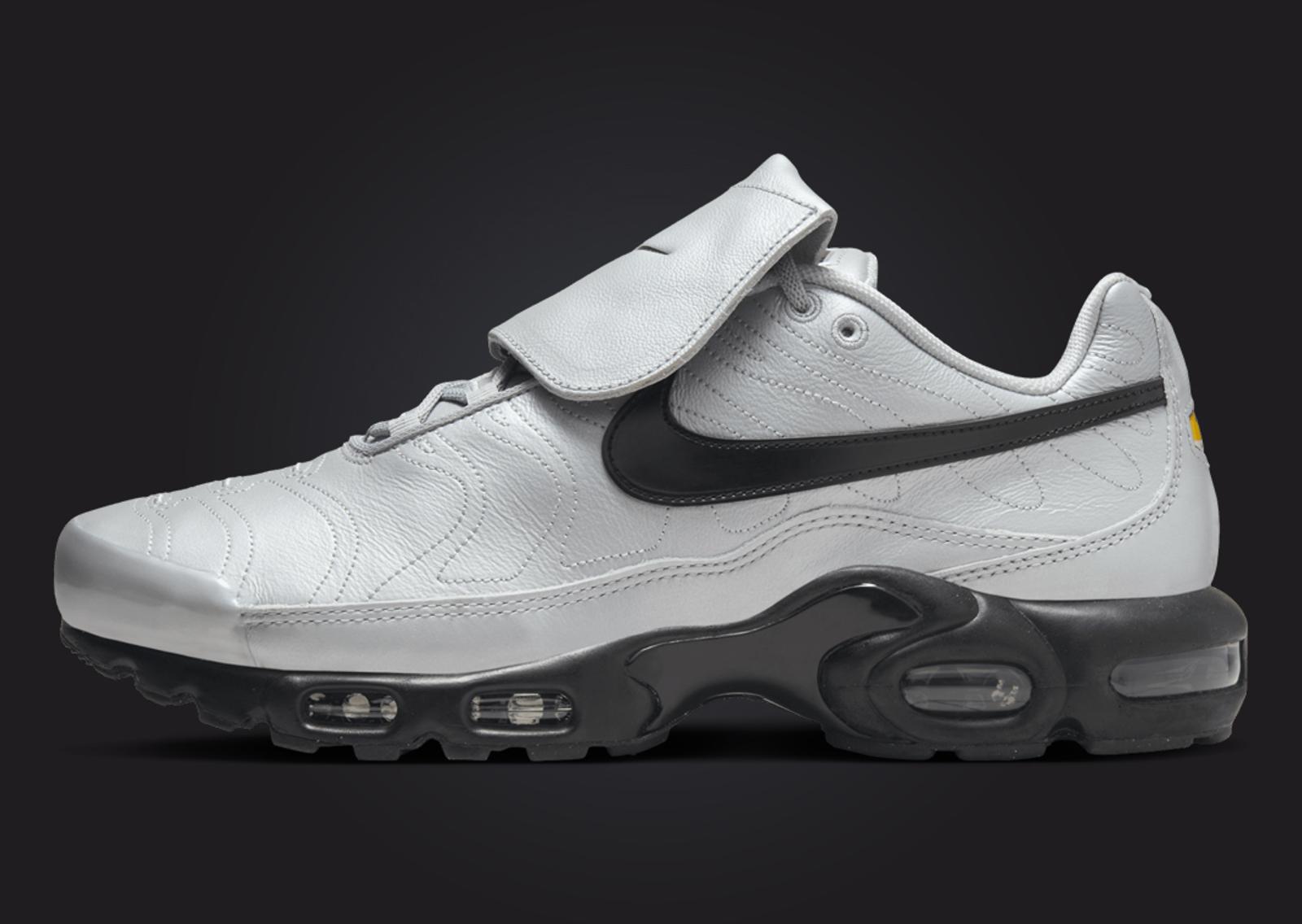 Nike Air Max Plus TNPO Wolf Grey Black Lateral