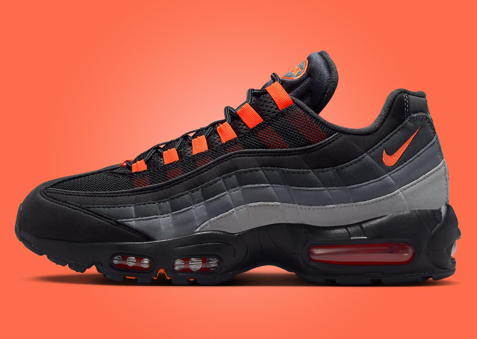 Nike Air Max 95 Black Hyper Crimson Lateral Left