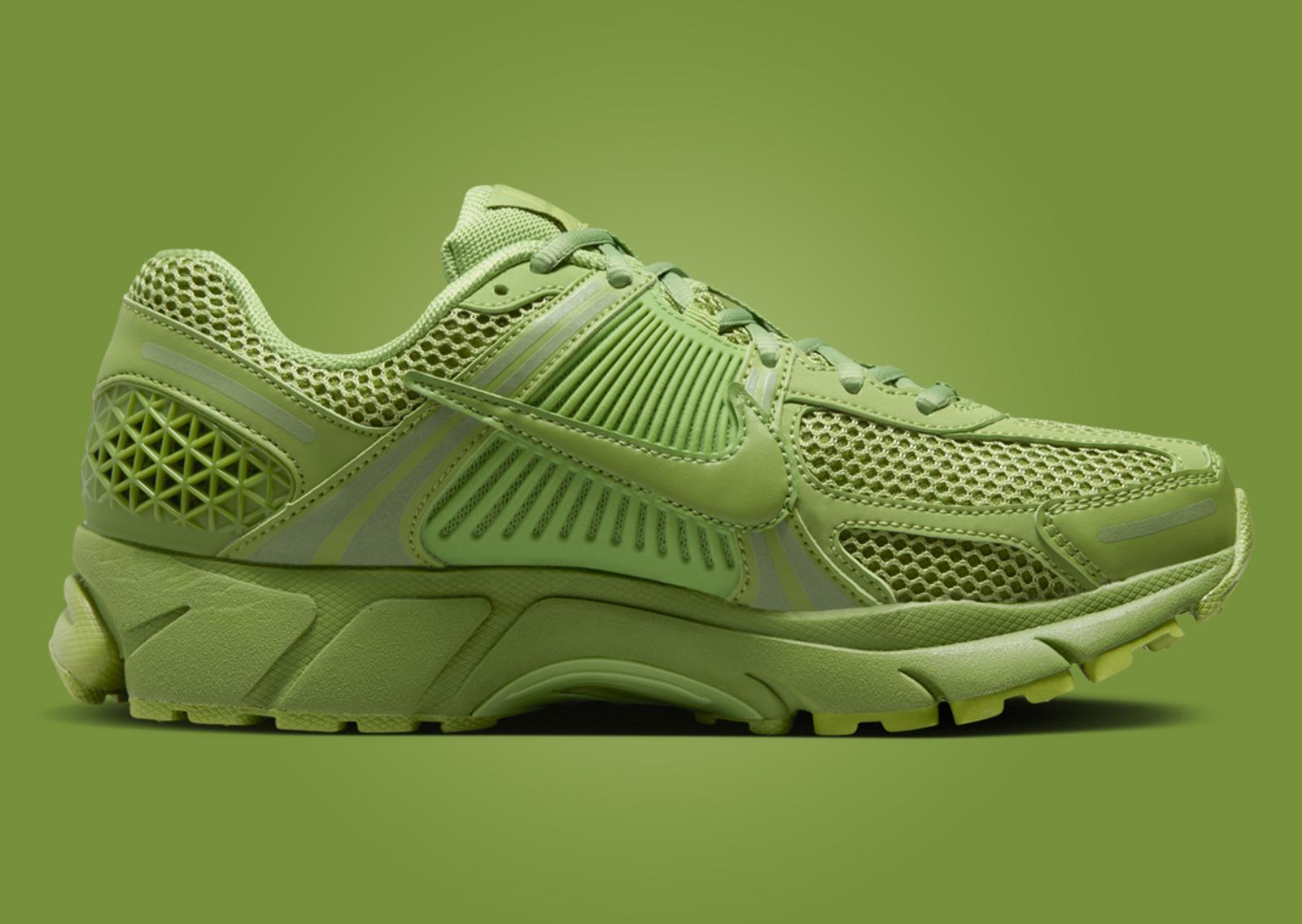 Nike Zoom Vomero 5 Chlorophyll Medial