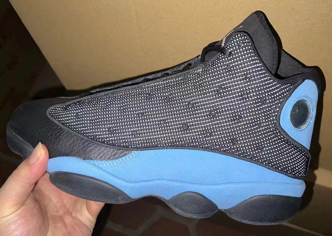 Official Look Air Jordan 13 UNC