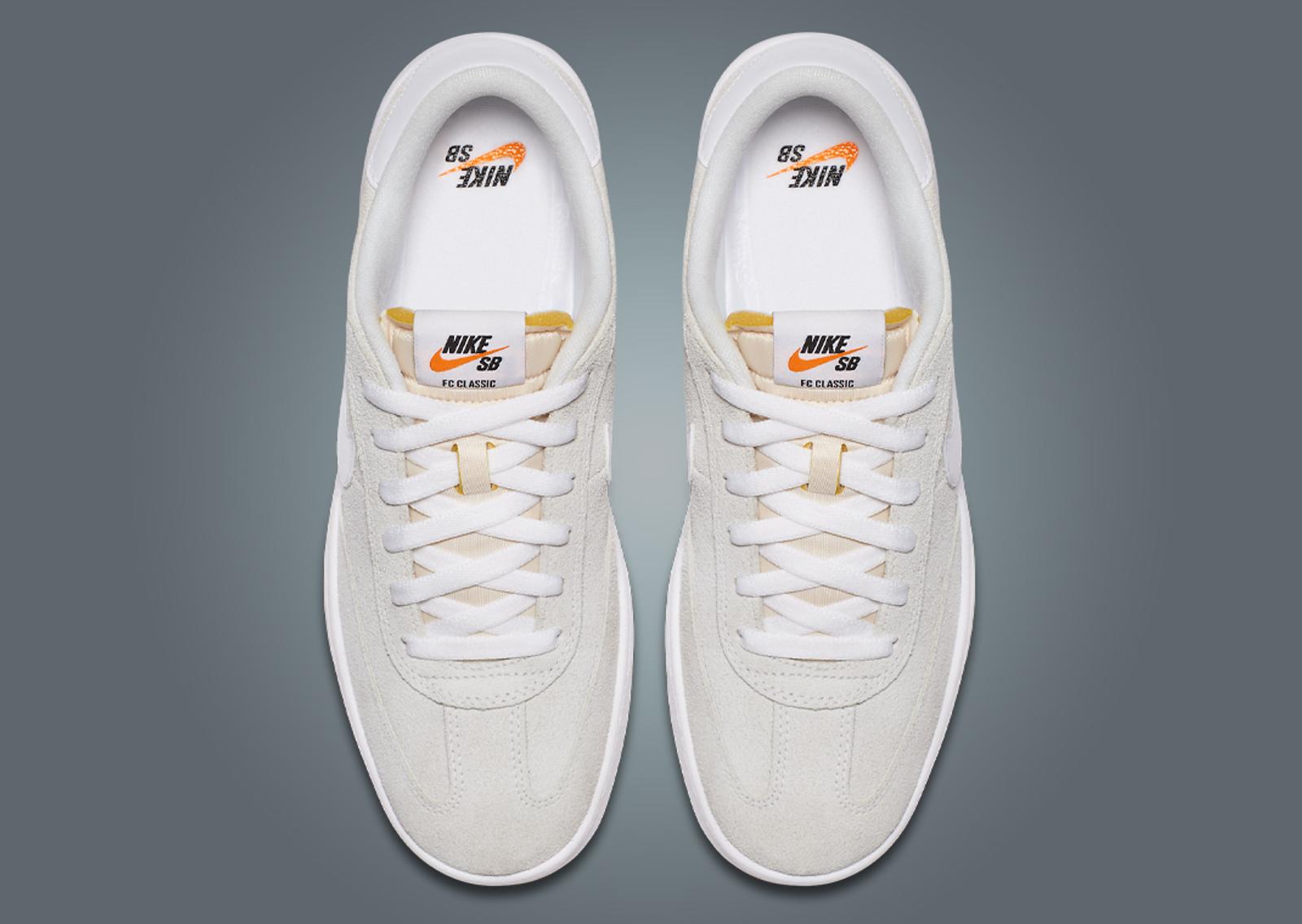 Nike SB FC Classic Summit White Top