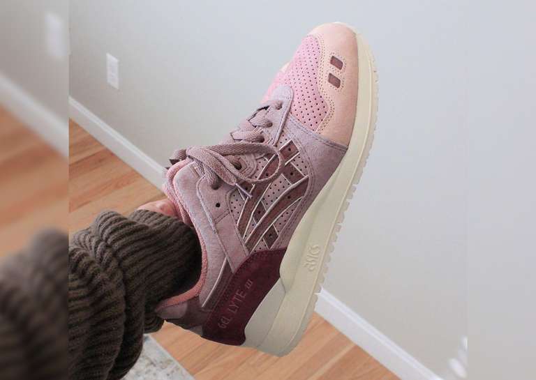 Kith x Asics Gel-Lyte III By Invitation Only In-Hand