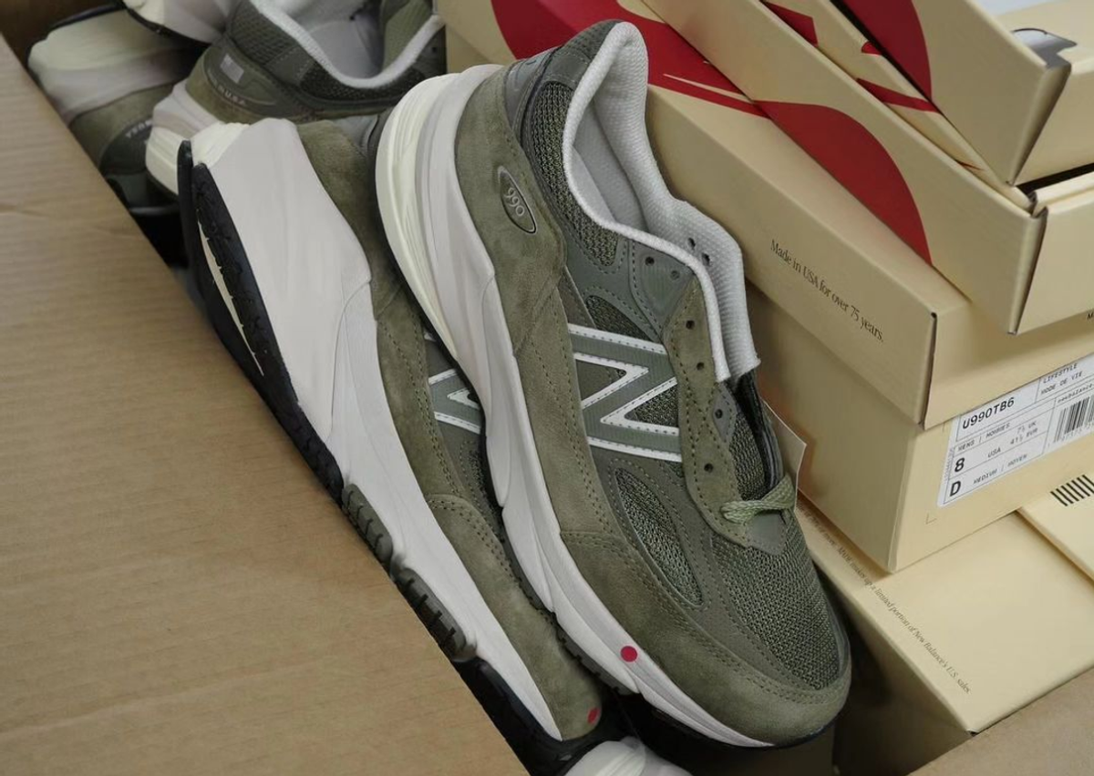 Supermodels Are Making This New Balance 574 Sneaker Sell Out