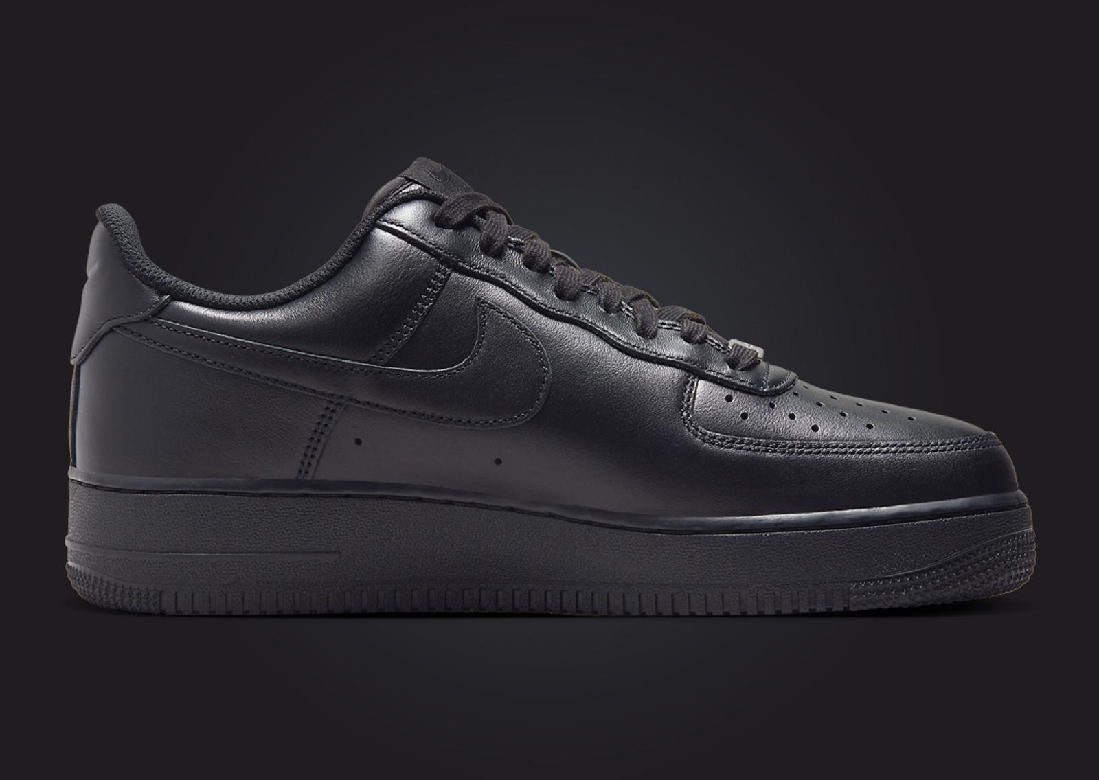 1017 ALYX 9SM x Nike Air Force 1 Low SP Black Medial