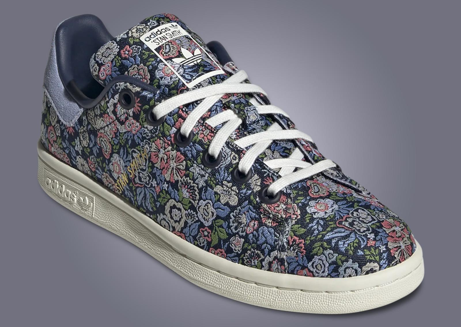 Liberty of London x adidas Stan Smith (GS) Angle